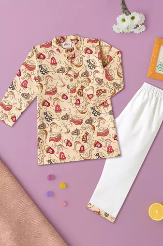 Boys beige toy paisley printed cotton kurta pyjama set