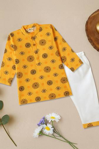 Boys Yellow floral motif printed cotton kurta pyjama set
