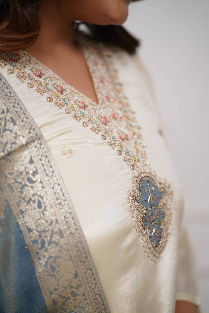 Off white beige viscose chanderi embroidered kurti pant & dupatta set