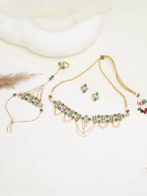 Emerald radiance neckalce full set 3