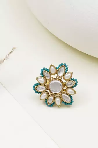Adjustable kundan cocktail ring