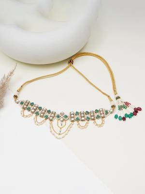 Emerald radiance neckalce 2