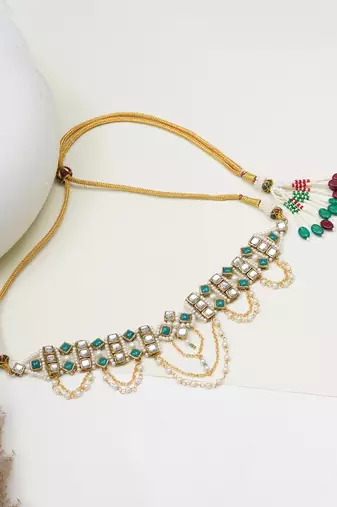 Emerald radiance neckalce