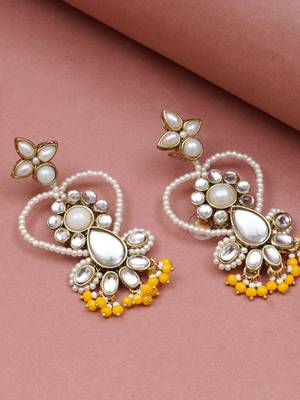 Heart shaped beaded earrings 2