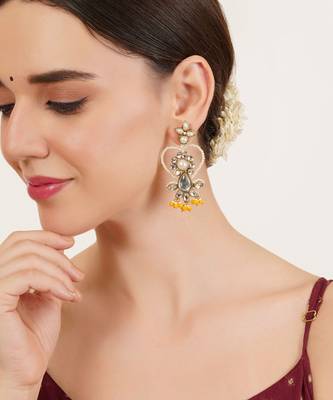 Heart shaped beaded earrings 3