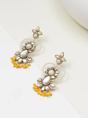 Heart shaped beaded earrings 4