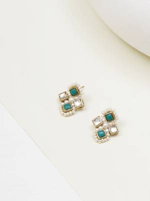 Mint royale pearl studs 2