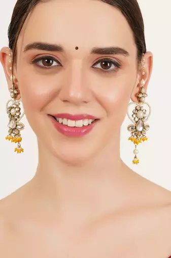 Heart shaped beaded kanauti earrings