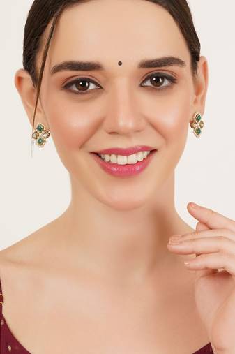 Mint royale pearl studs
