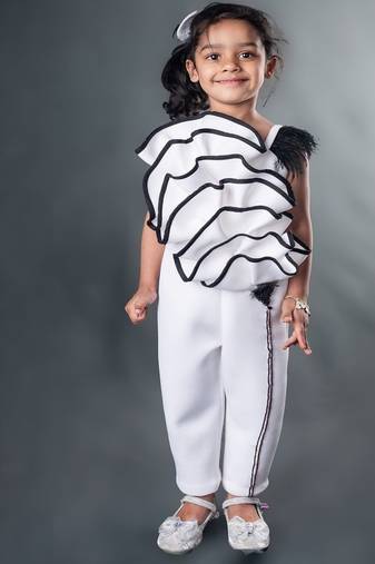 White plain faux polyester jumpsuit