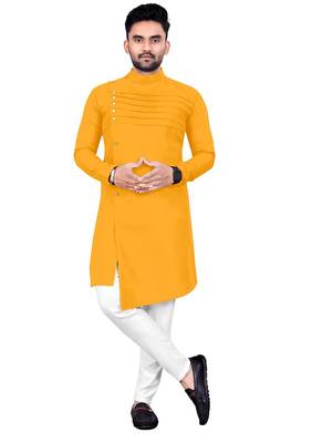 Traditional wear readymade men's kurta pyjama 1