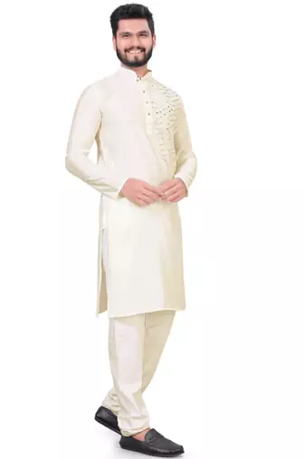 Traditional wear readymade men's kurta pyjama