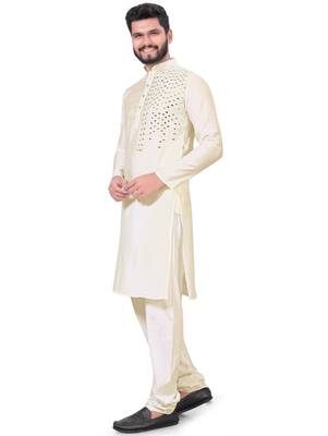 Traditional wear readymade men's kurta pyjama 3