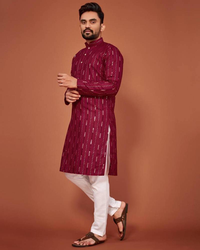 Traditional wear readymade men's kurta pyjama