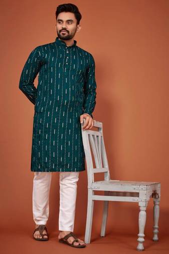 Traditional wear readymade men's kurta pyjama