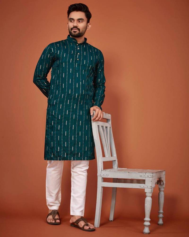 Traditional wear readymade men's kurta pyjama
