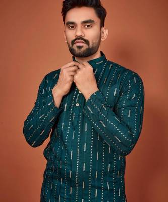Traditional wear readymade men's kurta pyjama 4
