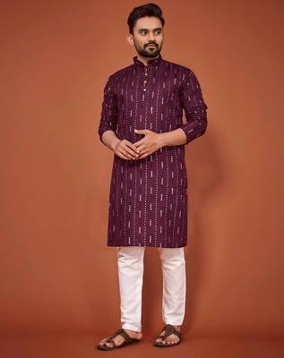 Traditional wear readymade men's kurta pyjama 1
