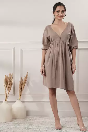 Women brown cotton v-neck dress