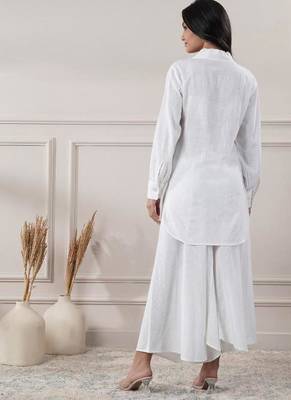 Women white cotton top with flared pants 3