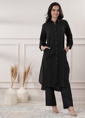 Women black cotton dress with button 1