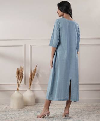 Women smoke blue v-neck dress 4