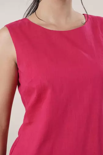 Women fuchsia short dress