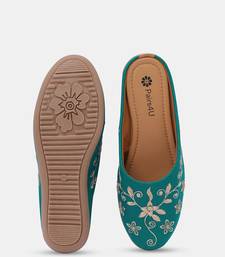 Pairs4u women's rama ethnic punjabi juttis embroidered canvas slip-on flats with stylish toe and pvc sole