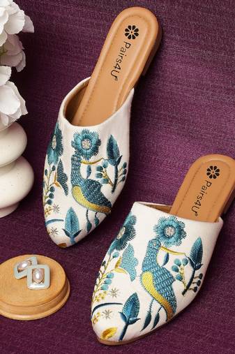 Pairs4u women's ethnic white jutti - embroidered canvas slip-on flats with pvc sole, universal occasion