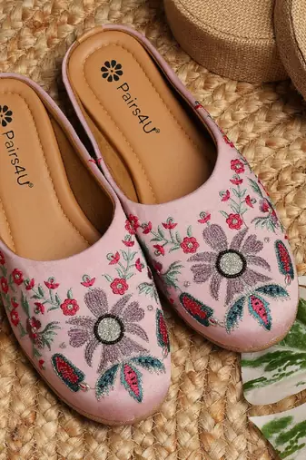 Pairs4u women's light pink embroidered canvas mojari jutti - ethnic traditional flats with comfortable pvc sole