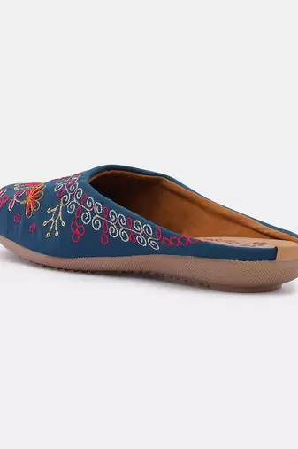 women's ethnic embroidered canvas jutti - comfortable slip-on punjabi flats with pvc sole for women & girls