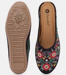 women's black embroidered canvas juttis - traditional slip-on ethnic flats with comfortable pvc sole for women