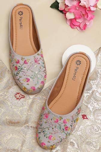 Pairs4u women's grey embroidered juttis ethnic canvas slip-on comfortable pvc sole for traditional wear