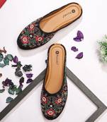 Pairs4u women's black embroidered canvas juttis - traditional slip-on ethnic flats with comfortable pvc sole for women