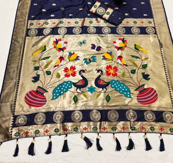 Navy Blue Color Maharastrian Paithani Silk Saree 3
