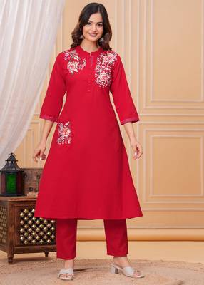Red embroidered cotton kurta and pant set 1