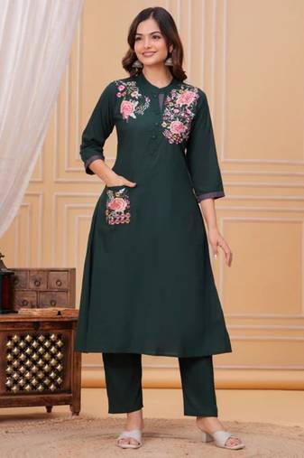 Dark green embroidered cotton kurta and pant set
