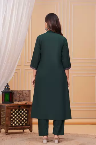 Dark green embroidered cotton kurta and pant set