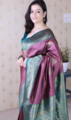 Soft silk banarasi peacock zari woven saree 4
