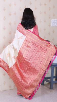 Soft silk banarasi peacock zari woven saree 3