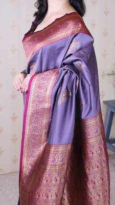 Soft silk banarasi peacock zari woven saree 5