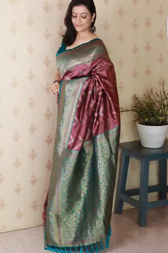 Soft silk banarasi zigzag meenakari zari woven saree