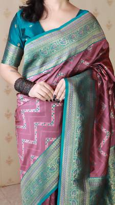 Soft silk banarasi zigzag meenakari zari woven saree 5