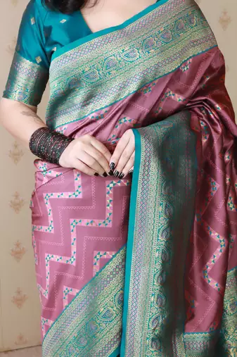 Soft silk banarasi zigzag meenakari zari woven saree