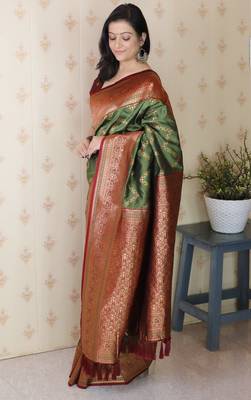 Soft silk banarasi zigzag meenakari zari woven saree 2