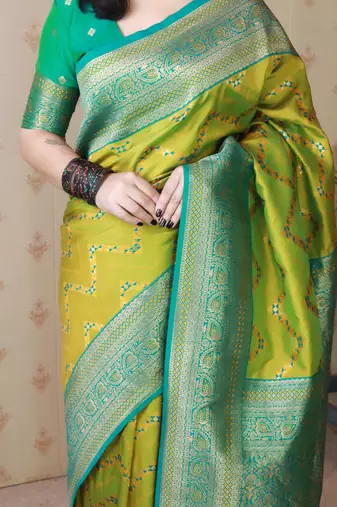 Soft silk banarasi zigzag meenakari zari woven saree