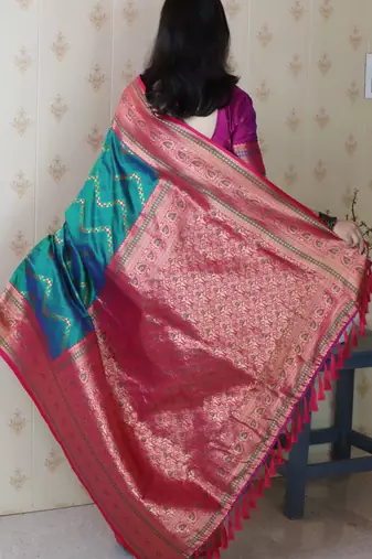 Soft silk banarasi zigzag meenakari zari woven saree