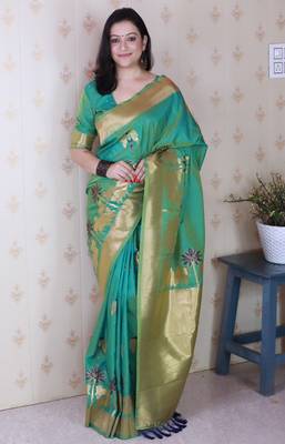 Soft silk saree with kamdhenu weaves zari woven saree 1