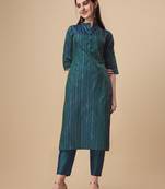 Green color art silk mandarin neck kurti