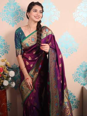 Zari woven peacock paithani silk saree 3